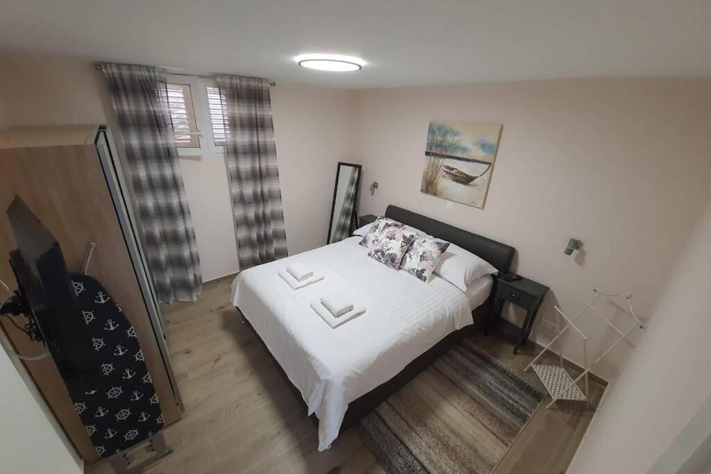 Apartment Punta Skala Villa Valentina Petrcane Bagian luar foto