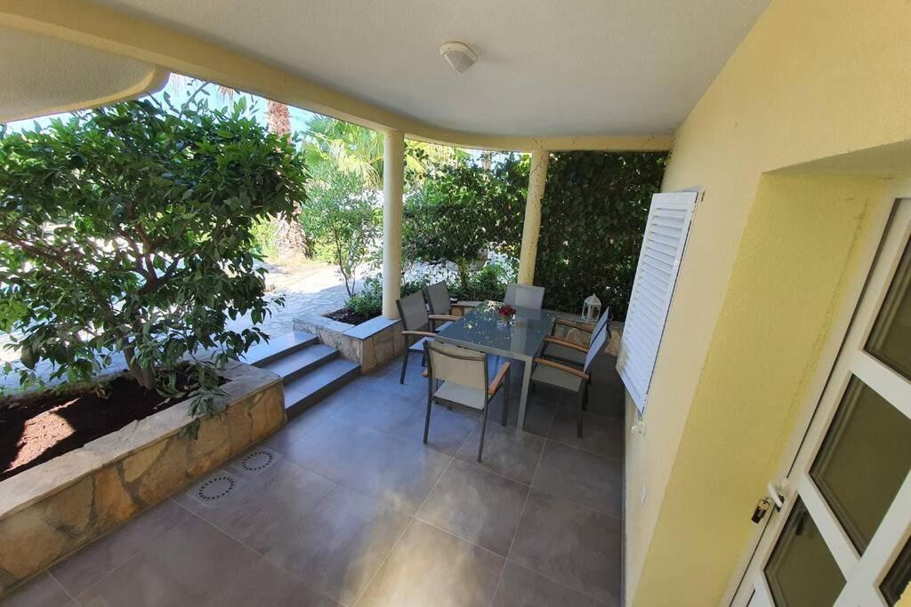 Apartment Punta Skala Villa Valentina Petrcane Bagian luar foto